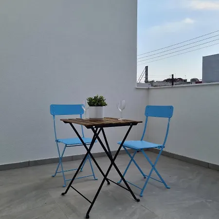 Tefkrou Anthia 9 Apts 公寓
