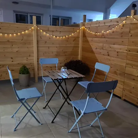 Tefkrou Anthia 9 Apts Apartman *